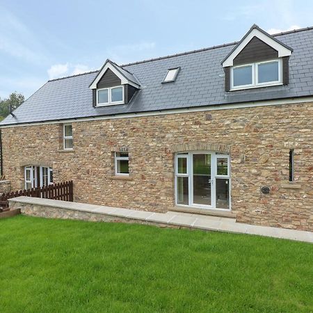 Vila Woodpecker Barn Pontyclun Exteriér fotografie